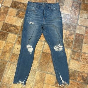 American Eagle Dream Jean distressed high rise